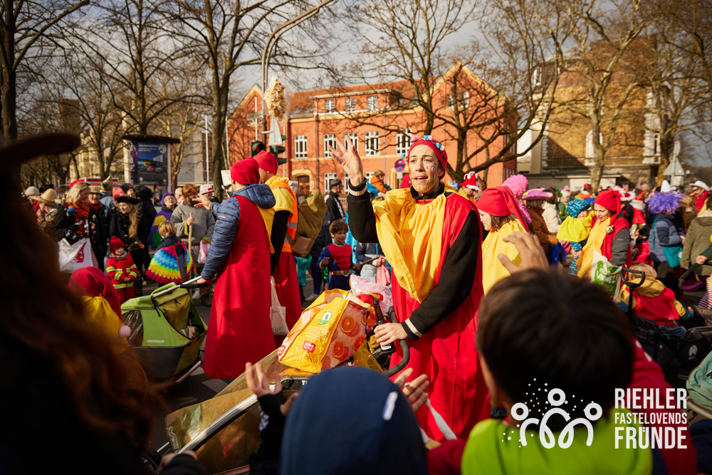 krie_115_010325-24