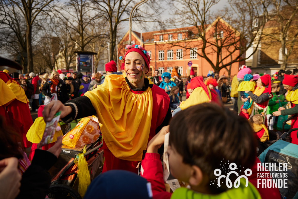krie_129_010325-28