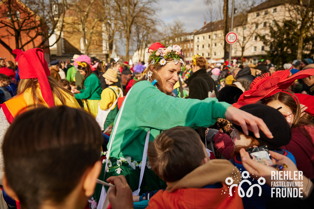krie_146_010325-30