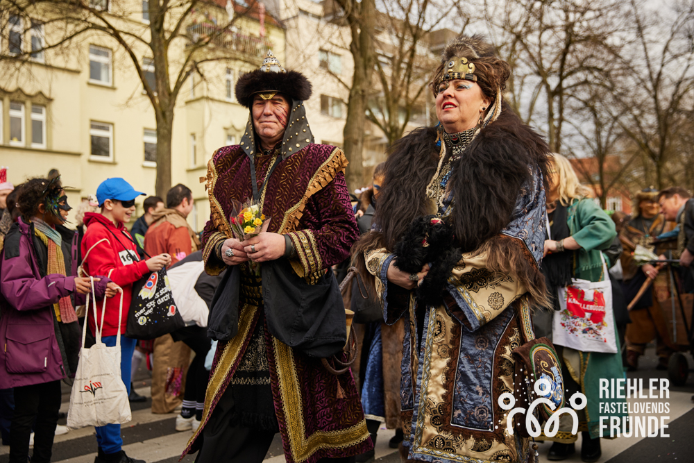 krie_463_010325-85