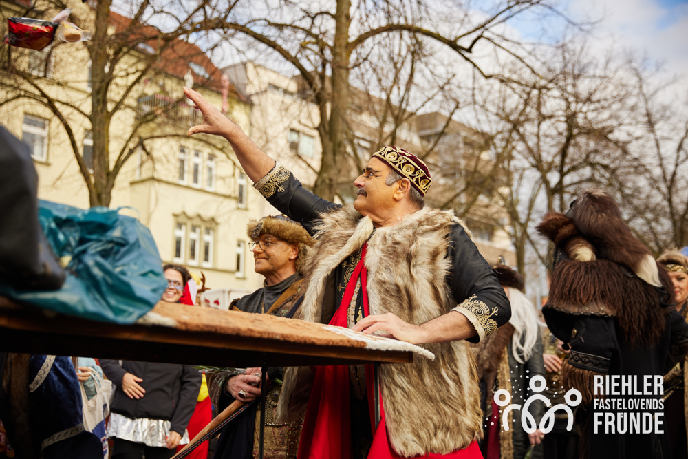 krie_468_010325-87